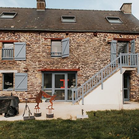Auberge Val Sans Retour Trehorenteuc Extérieur photo