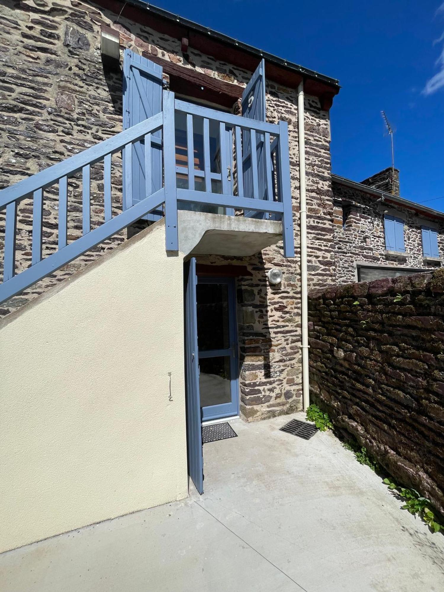 Auberge Val Sans Retour Trehorenteuc Extérieur photo